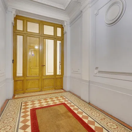 Lejlighed Eiffel Tower View Rose, #1 Paris