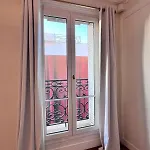 Eiffel Tower View Rose, #1 Apartamento