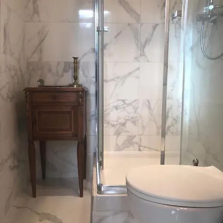 Eiffel Tower View Rose, #1 Apartmán